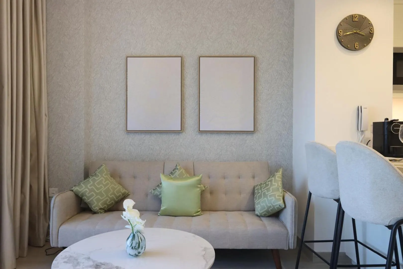 Livbnb - Homey 1B With Spacious Terrace In District 14, Jvc Dubai 0*,  United Arab Emirates